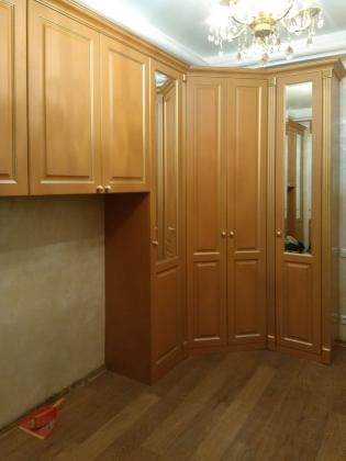 Угловой шкаф Хопдейл